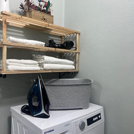 Joyful Apartment ティラナ エクステリア 写真